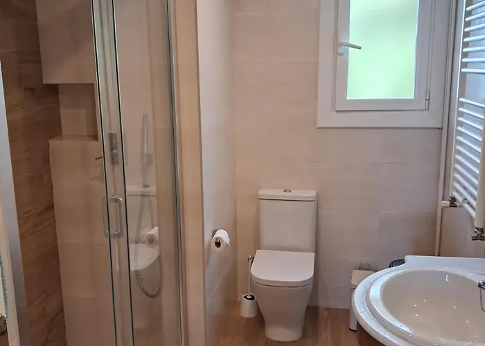 公寓 Quiet Cozy Near 锡切斯
